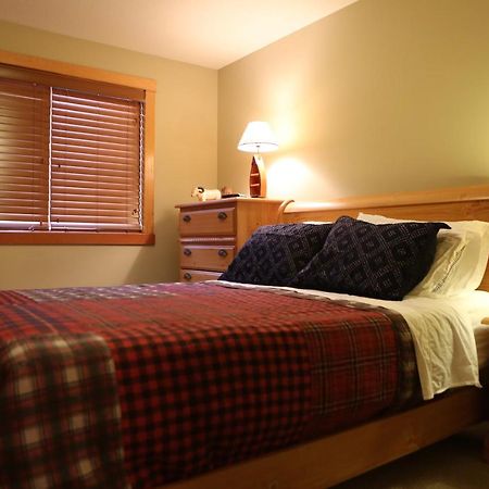 Apartment 405 Bear Creek Crossing Canmore Esterno foto