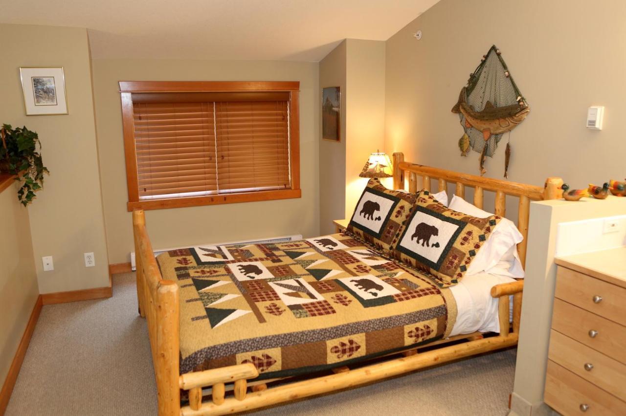 Apartment 405 Bear Creek Crossing Canmore Esterno foto